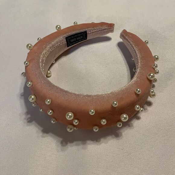 Headband, handmade pink velvet with various size pearls - Picture 1 of 9